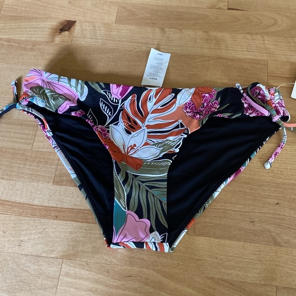 Printed Tied Hipster Bikini Bottoms new 🆕 - Picture 7 of 7